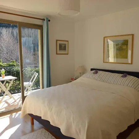 With Private Swimming Pool Roquebrun